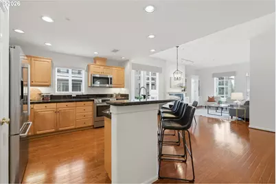 4884 NW Promenade Ter #301, Portland, OR 97229 - Photo 4