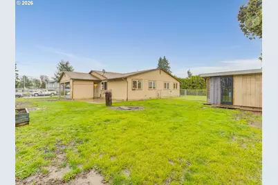 235 NW Fenton St, McMinnville, OR 97128 - Photo 36