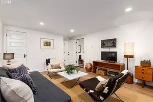 536 SE 17th Ave, Portland, OR 97214 - Photo 38