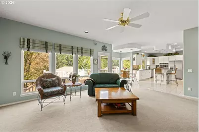 9085 SW 180th Pl, Beaverton, OR 97007 - Photo 18