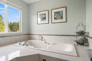 9085 SW 180th Pl, Beaverton, OR 97007 - Photo 40