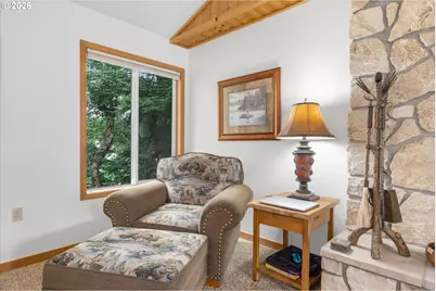 68652 E Bowmans Cir, Welches, OR 97067 - Photo 8