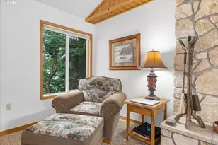 68652 E Bowmans Cir, Welches, OR 97067 - Photo 8