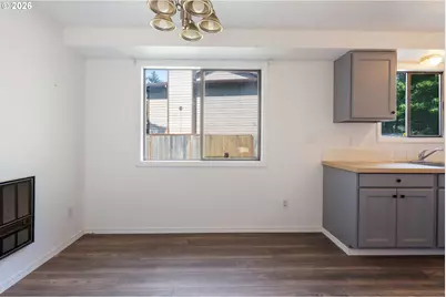 6025 SW Cherryhill Dr, Beaverton, OR 97008 - Photo 26