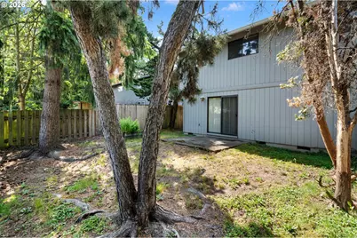 6025 SW Cherryhill Dr, Beaverton, OR 97008 - Photo 42