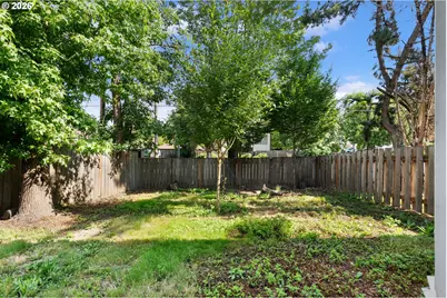 6025 SW Cherryhill Dr, Beaverton, OR 97008 - Photo 38