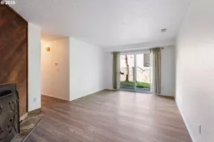 6025 SW Cherryhill Dr, Beaverton, OR 97008 - Photo 12