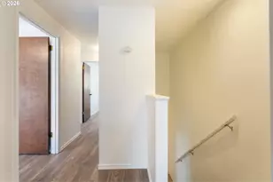 6025 SW Cherryhill Dr, Beaverton, OR 97008 - Photo 14