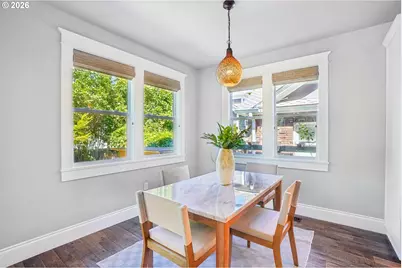 2433 SE Ivon St, Portland, OR 97202 - Photo 10