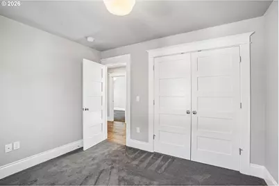 2433 SE Ivon St, Portland, OR 97202 - Photo 26