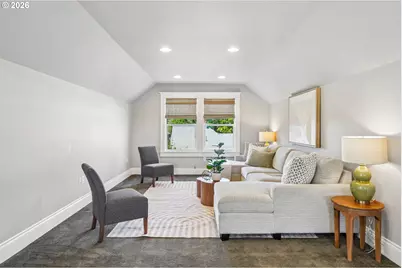 2433 SE Ivon St, Portland, OR 97202 - Photo 18