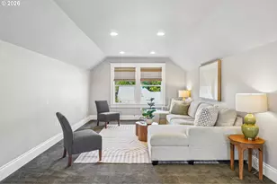 2433 SE Ivon St, Portland, OR 97202 - Photo 18