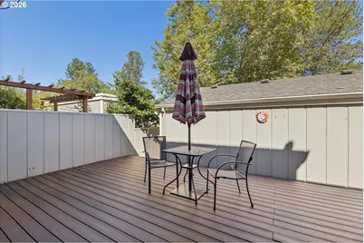 1325 Bonniebrae Dr, Lake Oswego, OR 97034 - Photo 30