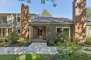 1325 Bonniebrae Dr, Lake Oswego, OR 97034 - Photo 2