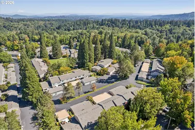 1325 Bonniebrae Dr, Lake Oswego, OR 97034 - Photo 44