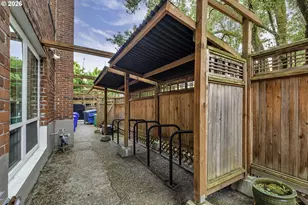 1509 NE 10th Ave, Portland, OR 97232 - Photo 26