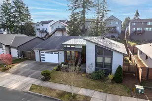 38408 Juniper St, Sandy, OR 97055 - Photo 2