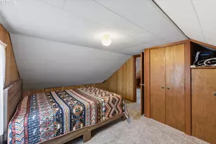 2611 Everett Ave, North Bend, OR 97459 - Photo 18