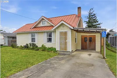 2611 Everett Ave, North Bend, OR 97459 - Photo 2