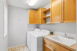 29190 SW Charlotte Ln, Wilsonville, OR 97070 - Photo 16