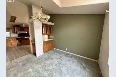 25482 E Cedar Glen Loop, Welches, OR 97067 - Photo 8