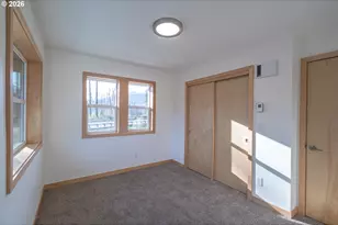 51690 Rose St, Blue River, OR 97413 - Photo 8