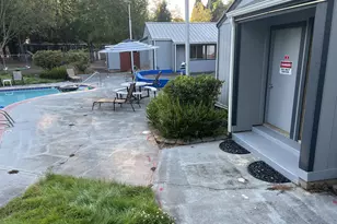 4900 Royal Ave, Eugene, OR 97402 - Photo 28