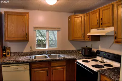 4900 Royal Ave #13, Eugene, OR 97402 - Photo 10