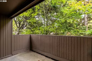 2295 Ridgeway Dr, Eugene, OR 97401 - Photo 32