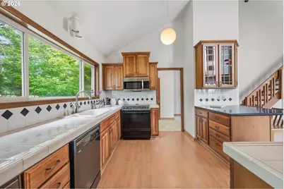 27075 NE Mountain Top Rd, Newberg, OR 97132 - Photo 10