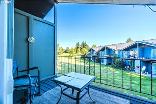 1802 NE Hogan Dr, Gresham, OR 97030 - Photo 34
