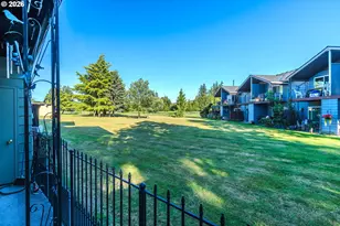 1802 NE Hogan Dr, Gresham, OR 97030 - Photo 42