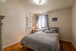 2150 Maine St, North Bend, OR 97459 - Photo 12
