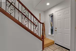 524 NE Bridgeton Rd, Portland, OR 97211 - Photo 28