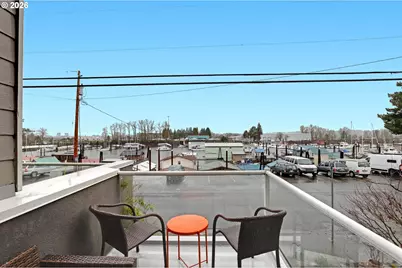 524 NE Bridgeton Rd, Portland, OR 97211 - Photo 14