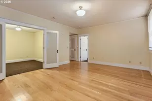 2167 SW Yamhill St, Portland, OR 97205 - Photo 12