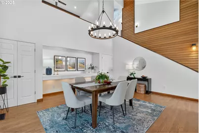 1990 Indian Trail, Lake Oswego, OR 97034 - Photo 14