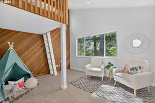 1990 Indian Trail, Lake Oswego, OR 97034 - Photo 34