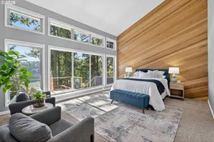 1990 Indian Trail, Lake Oswego, OR 97034 - Photo 16