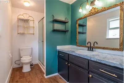 2045 NW Sunberry Dr, Roseburg, OR 97471 - Photo 12