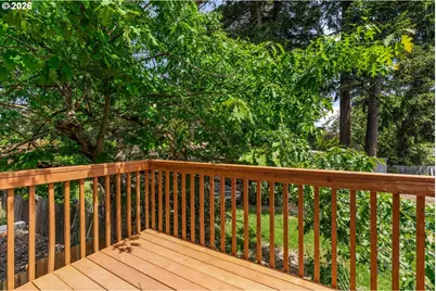 2326 SE Lee Ln, Portland, OR 97233 - Photo 20