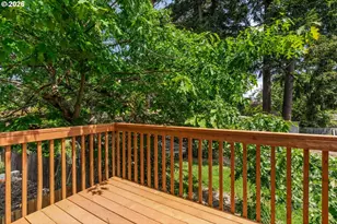 2326 SE Lee Ln, Portland, OR 97233 - Photo 20