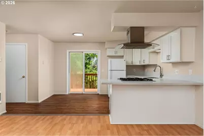 2326 SE Lee Ln, Portland, OR 97233 - Photo 6