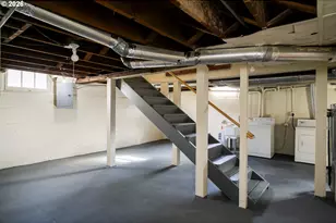 1836 N Prescott St, Portland, OR 97217 - Photo 16