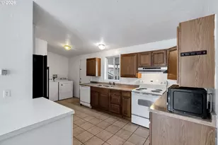 613 Windemere St, Aumsville, OR 97325 - Photo 10