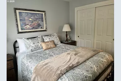 30320 Hillside Ter, Gold Beach, OR 97444 - Photo 16