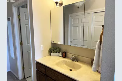 30320 Hillside Ter, Gold Beach, OR 97444 - Photo 10