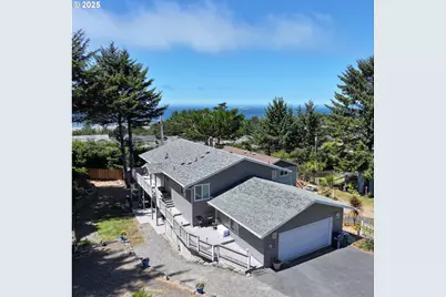 30320 Hillside Ter, Gold Beach, OR 97444 - Photo 1