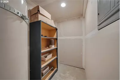 1802 8th St, Tillamook, OR 97141 - Photo 22