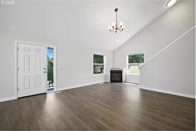 5609 SE 117th Ave, Portland, OR 97266 - Photo 8